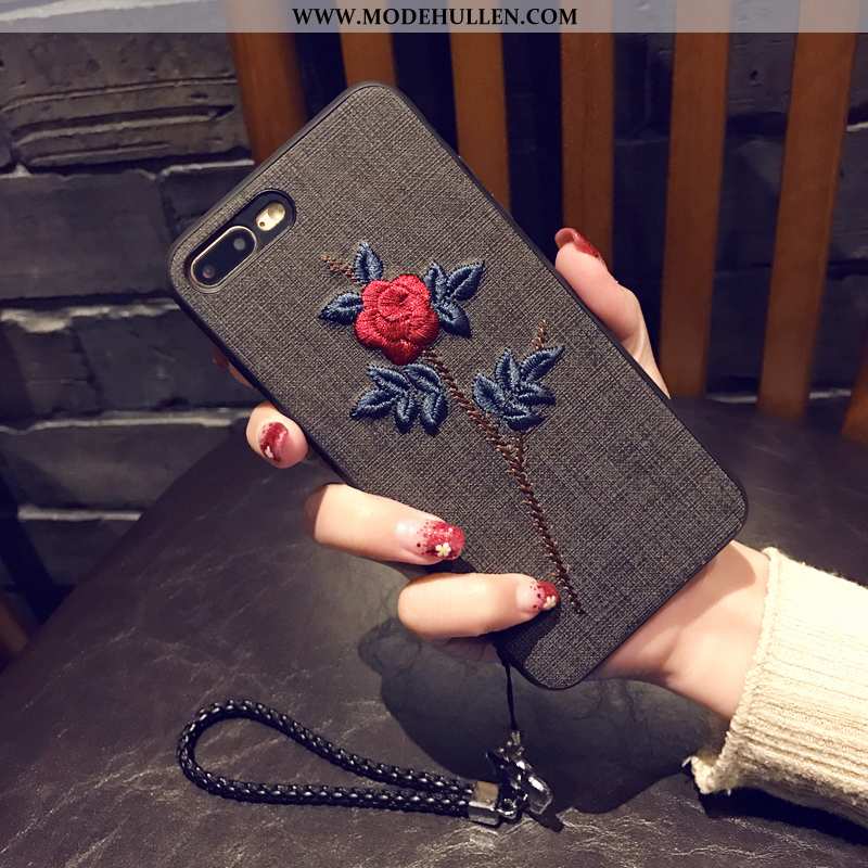 Hülle iPhone 8 Plus Weiche Stickerei Blumen Persönlichkeit Handy Case Schwarz