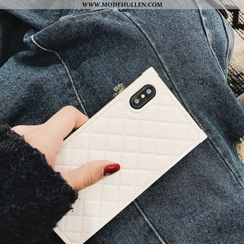 Hülle iPhone Xs Silikon Schutz Diamantform Weiche Lederhülle Case Schwarz